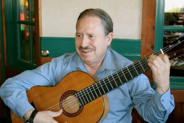 Jeff_Playing_Guitar_10-15-2010_04